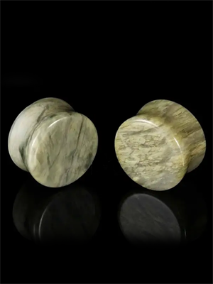 Плаги Зеленый шелковый нефрит EK0710